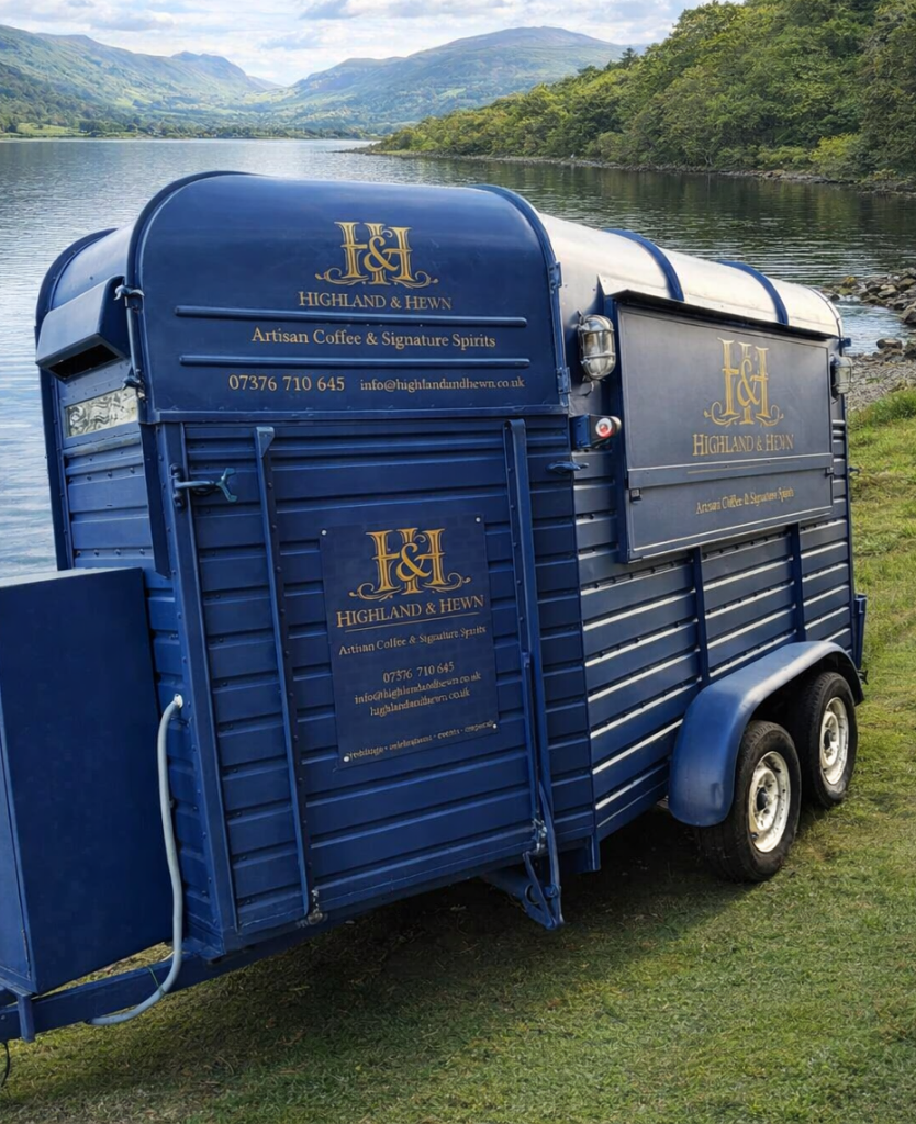 Horse box by lakesid H&H box by lakeside
